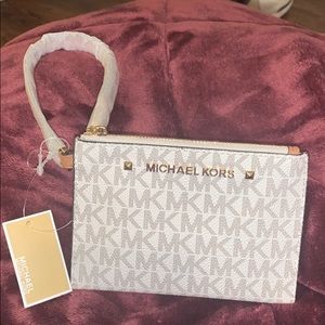Michael Kors Wristlet